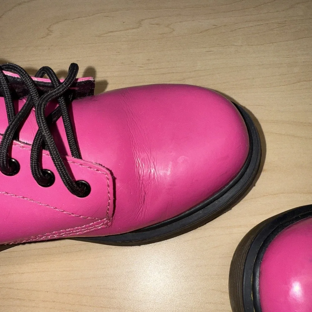 Dr Doc Martens Little Girls Hot Pink Boots Size 2Y